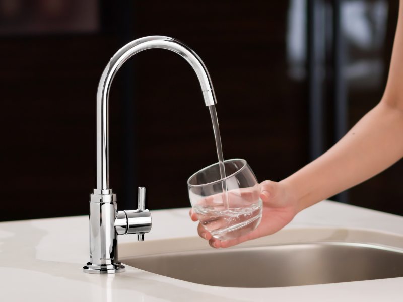 Thiết bị lọc nước lắp dưới bồn rửa