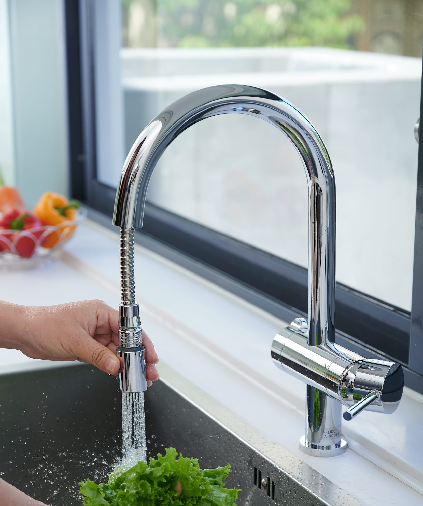 Thiết bị lọc nước tích hợp dưới bồn rửa